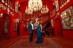 Capture heartfelt moments filled with love in these pre-wedding portraits. Studio Kings Wedding Photography showcases the tenderness and connection that speak volumes.