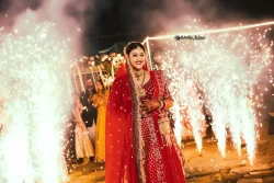 Captivated by the bride's walk, a path that leads to new beginnings. Studio Kings Wedding Photography celebrates the anticipation and fresh start of this journey.